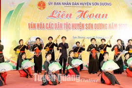 Hàng nghìn người tham dự Tết độc lập gắn với Lễ hội Tân Trào 2023