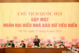 Câu lạc bộ Nhà báo nữ Việt Nam với nhiều đóng góp tích cực vào công cuộc đổi mới đất nước