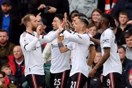 Đánh bại Nottingham, Man United lấy vị trí thứ 3 từ tay Newcastle