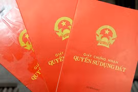 Lào Cai: Cảnh báo kẻ xấu dùng sổ đỏ giả công chứng để lừa đảo
