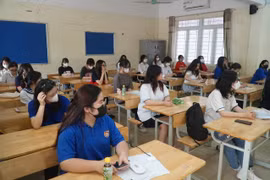 Đề thi tốt nghiệp THPT 2023 môn Tiếng Anh, mã đề 421