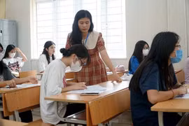Đề thi tốt nghiệp THPT 2023 môn Giáo dục công dân, mã đề 305