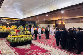 Tổ chức trọng thể Lễ truy điệu và tiễn đưa Phó Thủ tướng Lê Văn Thành về nơi an nghỉ cuối cùng