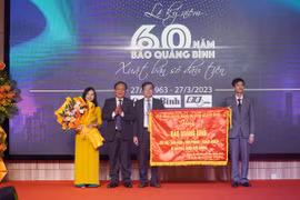 Báo Quảng Bình kỷ niệm 60 năm ngày ra số đầu
