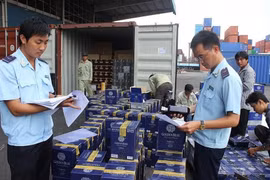 Tổng cục Hải quan đưa ra nhiều giải pháp trong đợt cao điểm chống buôn lậu cuối năm