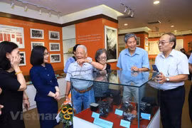 Gặp mặt nhà báo lão thành được tặng giải thưởng Hồ Chí Minh, giải thưởng Nhà nước về văn học nghệ thuật
