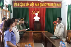 Bắt tạm giam đối tượng lợi dụng các quyền tự do dân chủ, xâm phạm lợi ích của Nhà nước