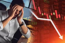 Chứng khoán 31/10: Lại “mắc bẫy”, nhà đầu tư “bắt đáy” trượt