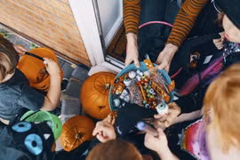 Phong tục Halloween trên thế giới khác nhau như thế nào?