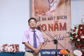 "Đi, yêu và viết" của nhà báo Huỳnh Dũng Nhân: Một món quà quý với người làm báo