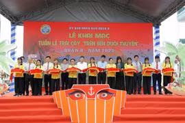 Tưng bừng khai mạc Tuần lễ trái cây “Trên bến dưới thuyền” lần thứ 2