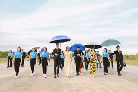 Tam Kỳ (Quảng Nam): Đoàn Hoa hậu Doanh nhân Biển dâng hương tượng đài Mẹ Việt Nam anh hùng