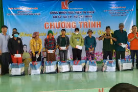 Học viện Tư pháp TP HCM dâng hương tưởng niệm tại Khu di tích Căn cứ Tỉnh ủy Bình Thuận
