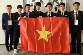 Học sinh Việt Nam giành 2 Huy chương Vàng Olympic Vật lý quốc tế