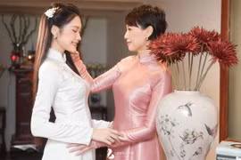 Nhan sắc gây sửng sốt của mẹ vợ Đoàn Văn Hậu