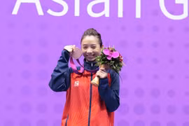 Dương Thúy Vi xuất sắc giành Huy chương đồng môn Wushu ở ASIAD 19