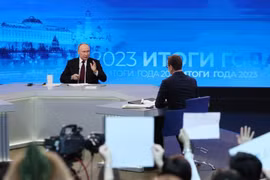 Năm 2024 và hai cuộc đua cam go nhất trên sân khấu chính trị thế giới