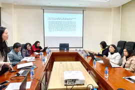 Những vấn đề mới trong nghiên cứu và giảng dạy văn học từ tầm nhìn hiện đại