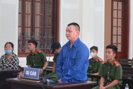 Vào tù vì bán đất “vịt trời”