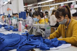 Sẽ nâng mức giảm trừ gia cảnh tính thuế cá nhân khi sửa luật