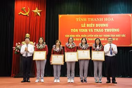 Thanh Hóa: Trao thưởng cho VĐV, HLV đạt thành tích xuất sắc tại SEA Games 32