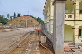 Bắc Kạn: Dự án Khu dân cư Thôm Dầy chậm tiến độ, dấu hiệu “miếng bánh chia phần”