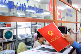 Bắt đầu từ 20/5, tiếp nhận hồ sơ, trả kết quả về đất đai trên môi trường điện tử