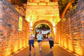 VnExpress Marathon Hanoi Midnight 2023 “đổ bộ” về Thủ đô Hà Nội
