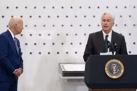 Tổng thống Joe Biden bổ nhiệm Giám đốc CIA William Burns vào nội các