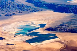 Các 'ông lớn' dầu khí toàn cầu lấn sân sang khai thác lithium