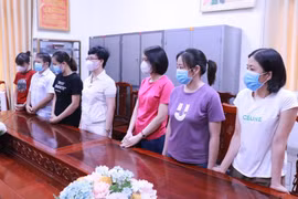 Phó giám đốc bệnh viện và 6 điều dưỡng lập khống hồ sơ bệnh án, trục lợi bảo hiểm