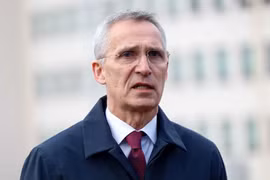 NATO tái bổ nhiệm Tổng thư ký Stoltenberg thêm một năm