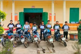 Gia Lai: Mang súng, đạn tự chế vào khu vực biên giới, 8 người bị bắt giữ