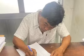 Bắt đối tượng cướp tiền của người tàn tật bán vé số dạo ở Tiền Giang