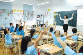 Hà Nội: Nghiên cứu, đề xuất cơ chế đặc thù đối với việc tuyển dụng giáo viên