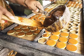 Đưa nghề nấu đường thốt nốt trở thành sản phẩm du lịch mới ở Kiên Giang