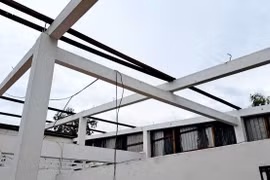Sóc Trăng: Mưa lớn kèm dông lốc làm 3 người bị thương và gây thiệt hại nhiều nhà dân