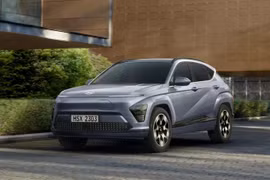 Hyundai Kona Electric 2024 ra mắt, tốt hơn bản máy xăng