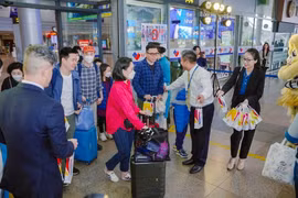 Đà Nẵng từng bừng chào đón các du khách đầu tiên trong năm 2023