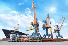 Vận tải và Xếp dỡ Hải An (HAH) lợi nhuận 2023 đi lùi, công ty liên quan chủ tịch mua 2 triệu cổ phiếu