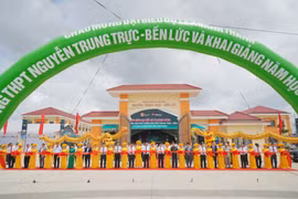 Khánh thành trường THPT Nguyễn Trung Trực – Bến Lức do VPBank tài trợ tại Long An