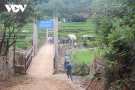 Đài Tiếng nói Việt Nam khánh thành cầu vượt suối cho xã đặc biệt khó khăn ở Sơn La