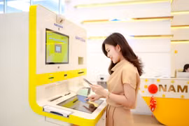 Giao dịch dịp 8/3, khách hàng nhận nhiều ưu đãi hấp dẫn