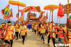 Phú Thọ: Khai hội tưởng nhớ công đức của Đức thánh Tản Viên