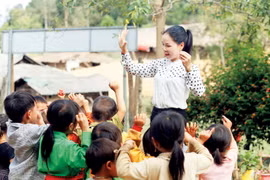 Biên chế giáo viên bị cắt giảm: Cử tri Bình Phước mong điều chỉnh