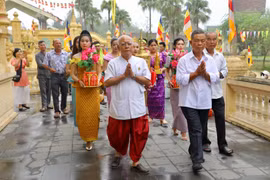 Đồng bào Khmer rộn ràng đón Tết Chôl Chnăm Thmây
