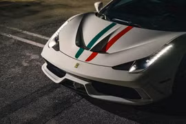 Chiếc Ferrari 458 Speciale số sàn độc nhất thế giới