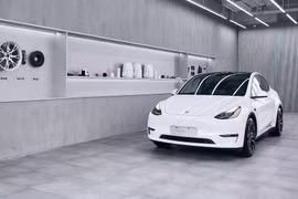 Tesla lắp ráp hoàn chỉnh một chiếc xe điện chỉ trong vòng 45 giây