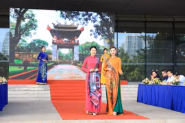 Nhiều hoạt động văn hóa, nghệ thuật đặc sắc tại Lễ hội Áo dài Du lịch Hà Nội 2023
