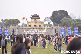 Người dân Hà Nội háo hức tham gia Lễ hội giao lưu hữu nghị Việt Nam – Hoa Kỳ